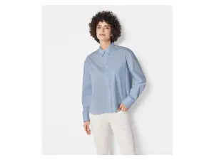 Chemise femme à épaules tombantes et pli creux.
