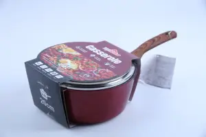 Casserole avec Couvercle 20 cm – Revêtement Antiadhésif et Manche Effet Bois – Rouge