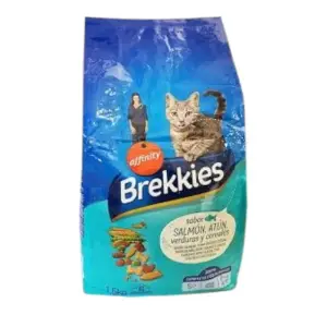 Intermarché - Croquettes pour chat au saumon 1,5 kg – BREKKIES