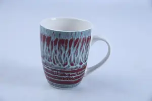 Mug 350 ml – Motif Spirale Rouge