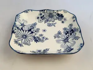 Assiette Plate Carrée 20,4 cm - Motif Fleurs Indigo