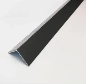 Corniere gris foncé 10mm