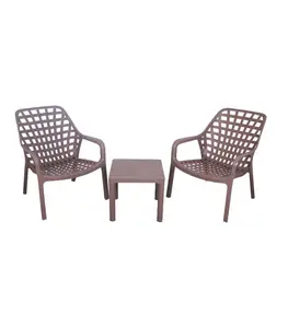 Set 2 Chaises Avec Table 45×45×40Cm En Polypropylène Taupe