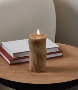 Bougie led taupe 7×15 cm