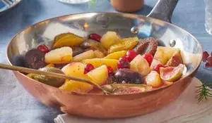 Poêlée festive de figue, prune, pomme, orange