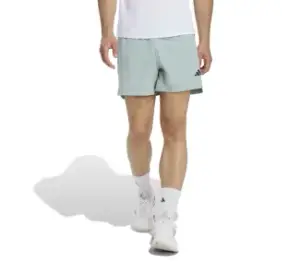 D4T ESS SHORTS 5''