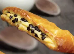 Pain suisse aux pépites de chocolat noir grand modèle x1 unité