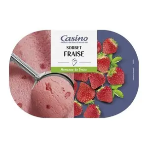 Casino bac de crème glacée sorbet fraise avec morceaux de fraise 540g