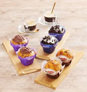 2 MUFFINS