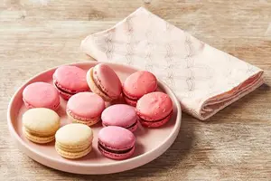 MACARONS OCTOBRE ROSE