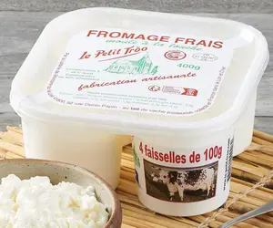 FAISSELLE AU LAIT ENTIER PASTEURISE LE PETIT TROO
