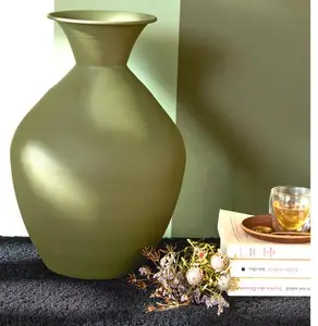 VASE METAL KAKI